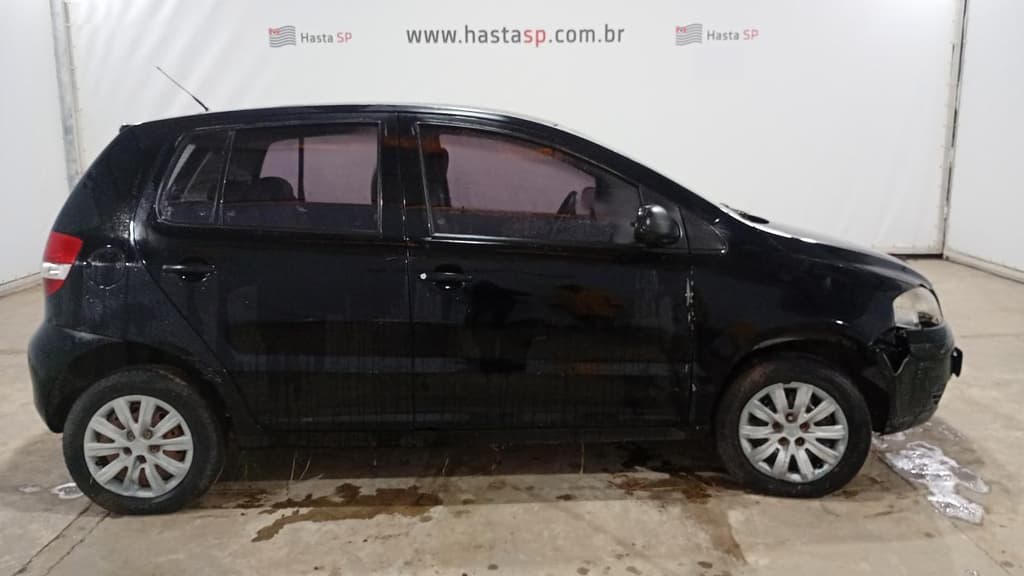 Volkswagen FOX 1.0 2005, preta