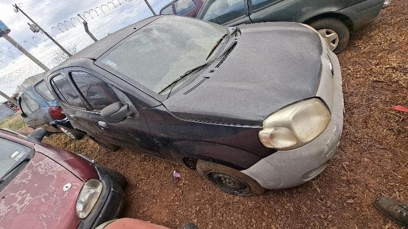 Fiat UNO Vivace 1.0 2012 — foto 1