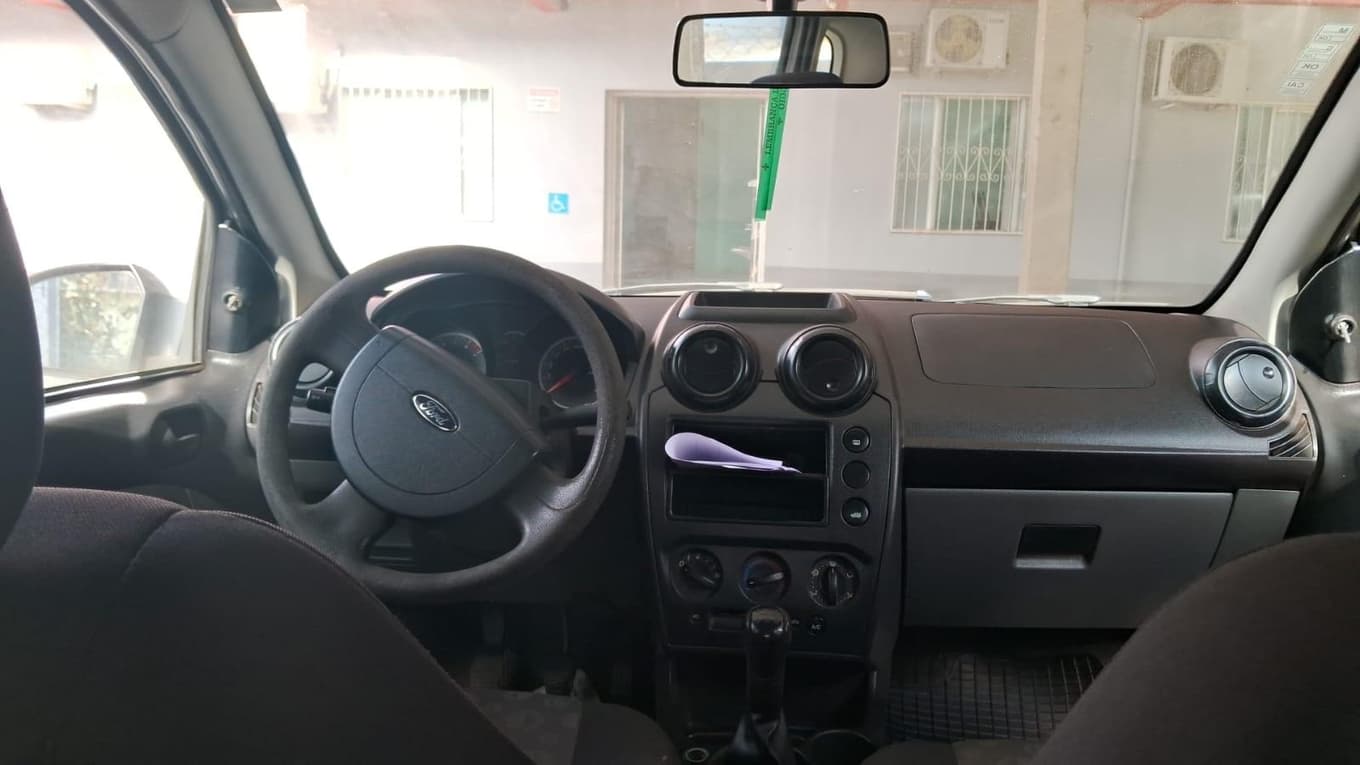 Ford Fiesta Flex 2013 — foto 8