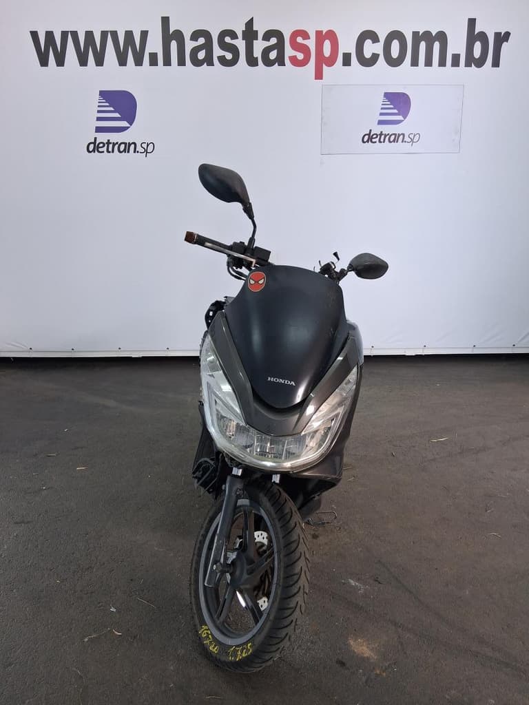 Honda PCX 150 2017 — foto 3