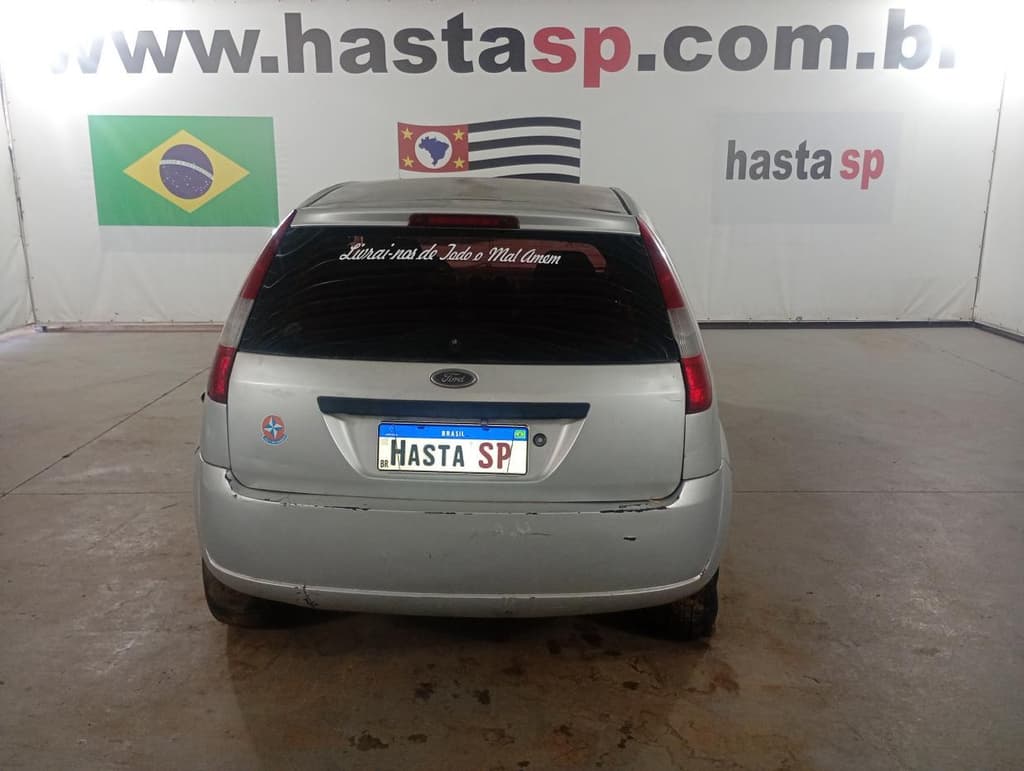 Ford Fiesta 2004 — foto 4