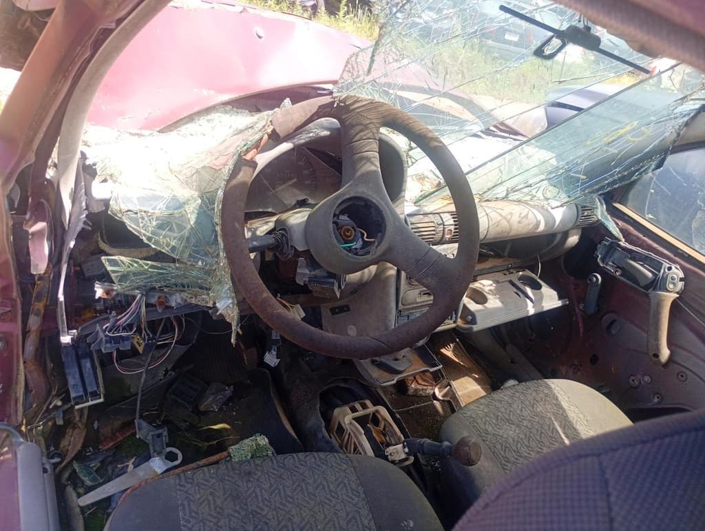 Chevrolet Corsa GL 1997, vermelha
