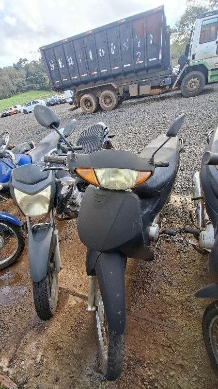 Honda C100 BIZ ES 2002