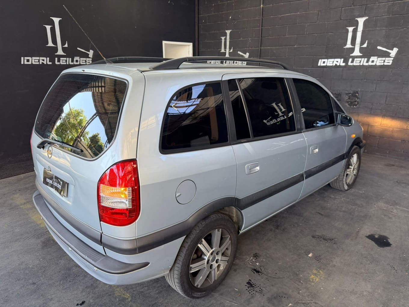 Chevrolet Zafira Elite 2.0 2012 — foto 11