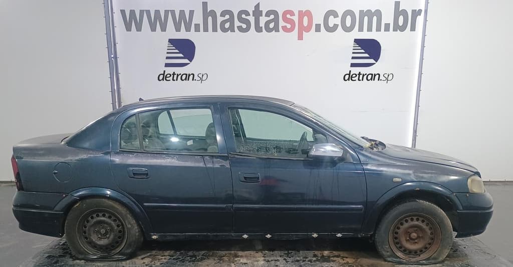 Chevrolet Astra Sedan CD 2002 — foto 1