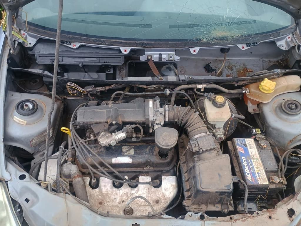 Ford KÁ 1998 — foto 8