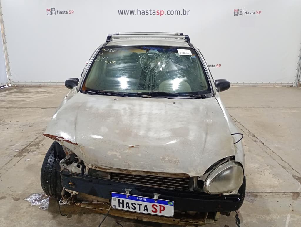 Chevrolet Corsa Milenium 2002 — foto 3