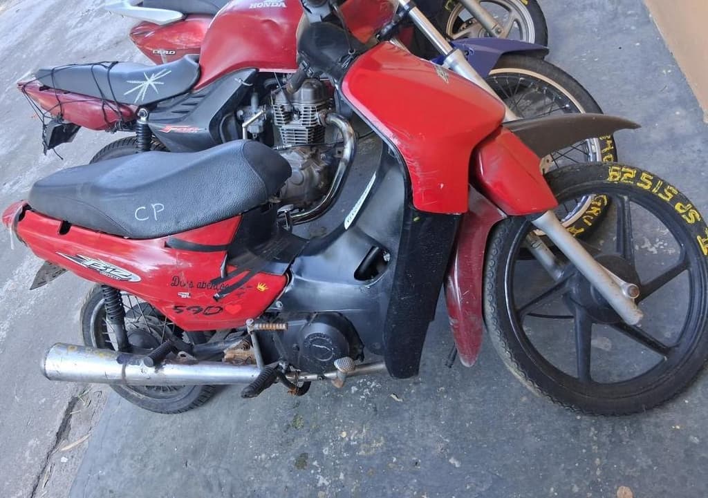 Honda C-100 BIZ 2005 — foto 2