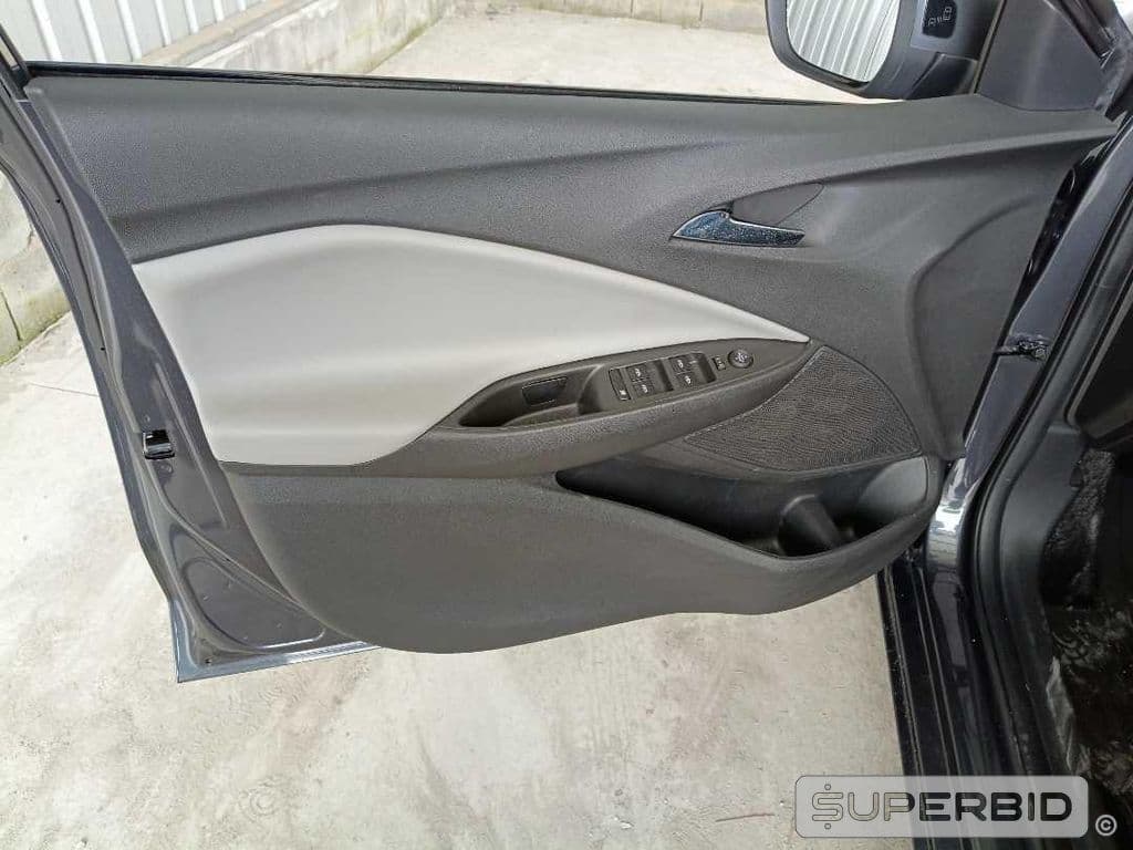 Chevrolet Onix Plus 10tat Pr2, 2025 — foto 21