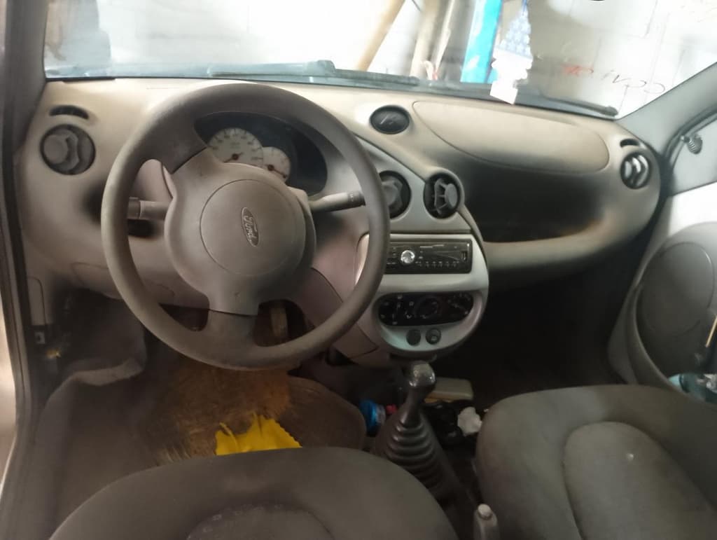 Ford KA GL 2006 — foto 5