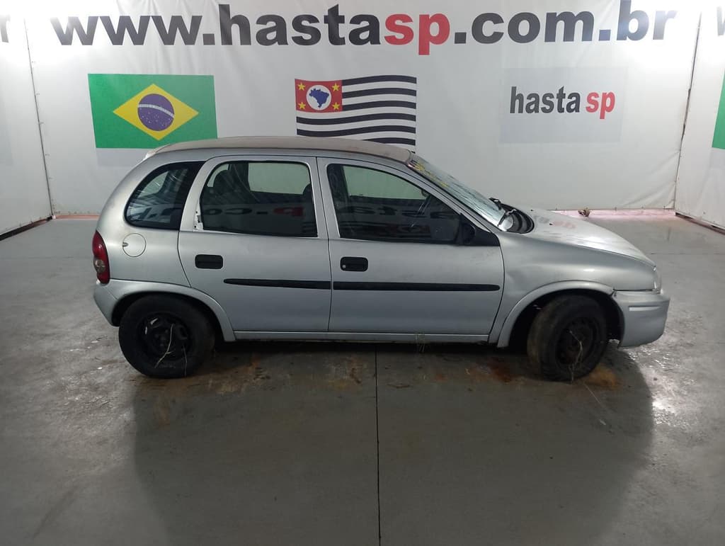 Chevrolet Corsa Wind 2001 — foto 1