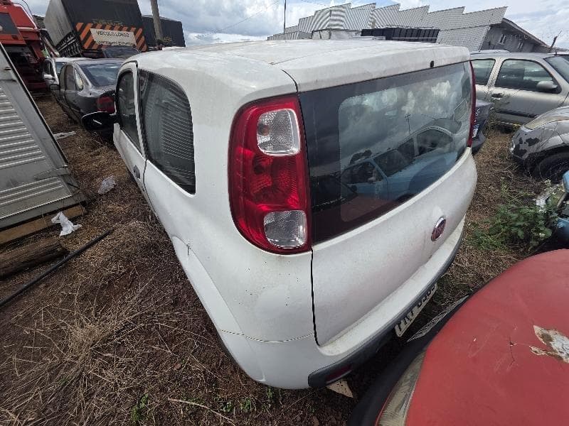 Fiat Uno 2014 — foto 4