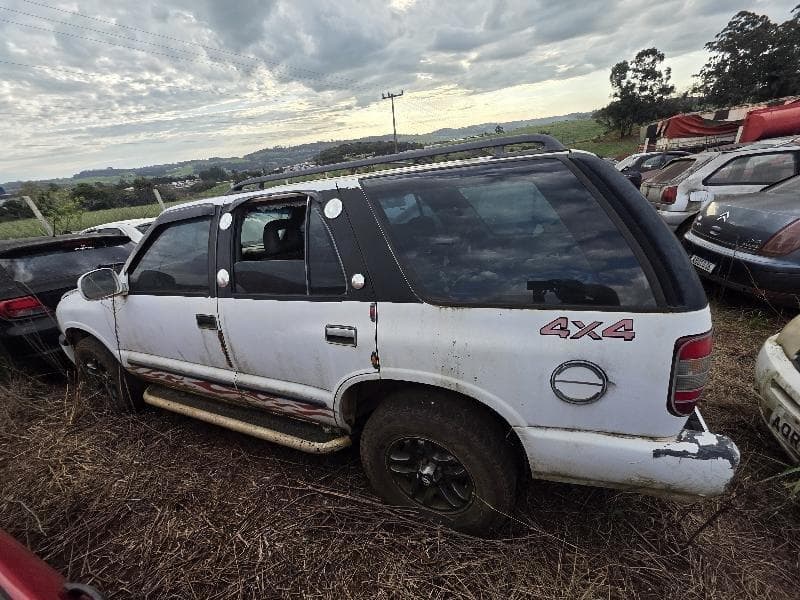 Chevrolet Blazer 1999 — foto 7