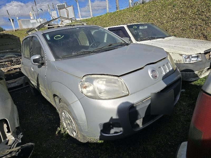 Fiat UNO Vivace 1.0 2011