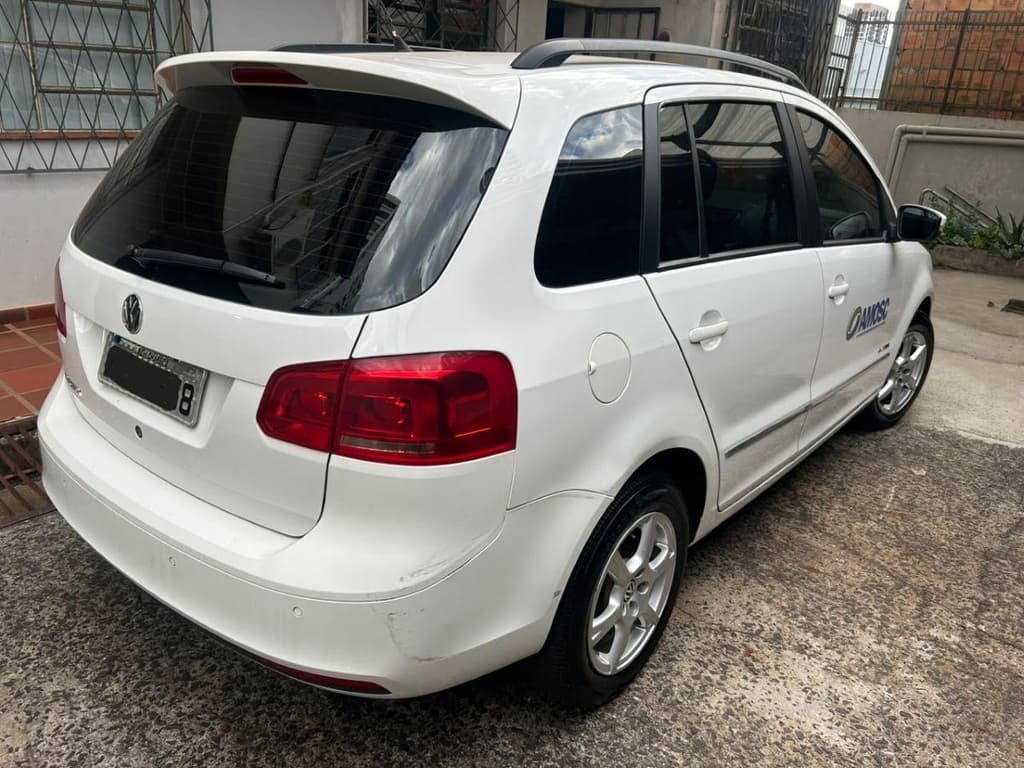 Volkswagen Spacefox Sportgii 2013 — foto 2