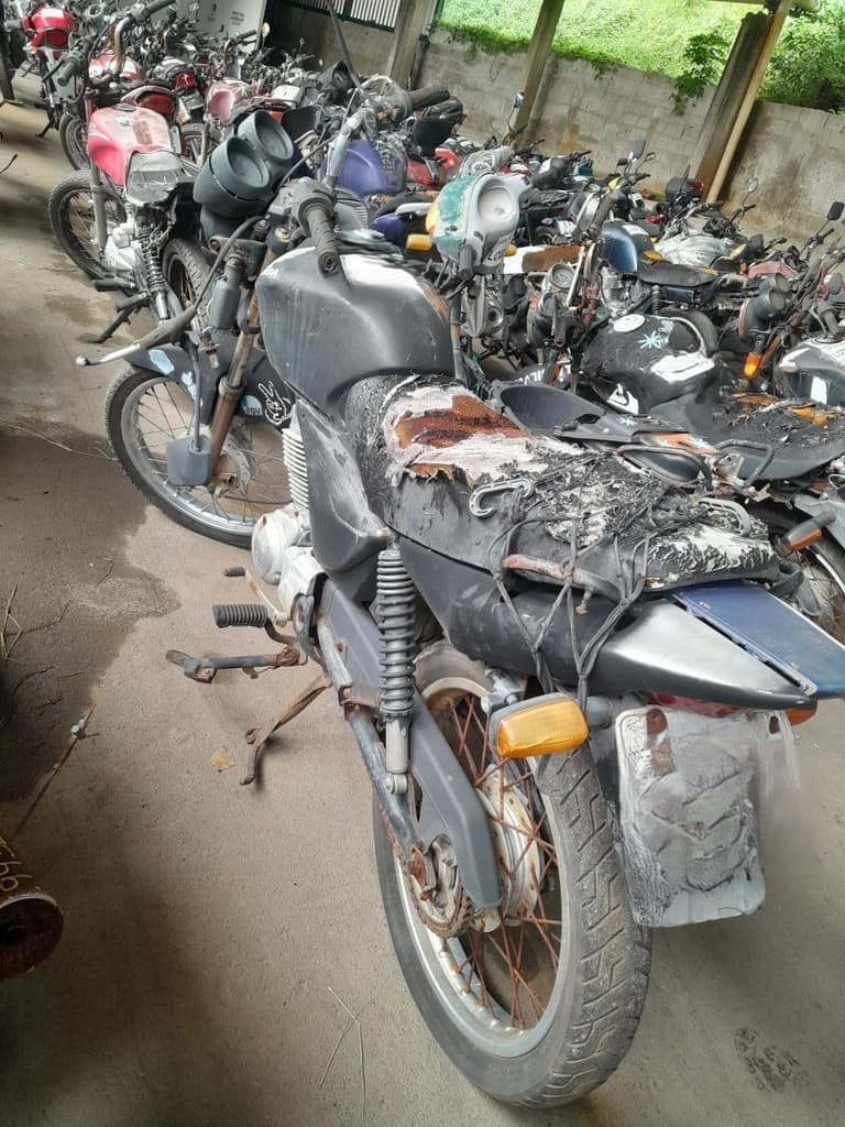 Honda CG 150 2004 — foto 2