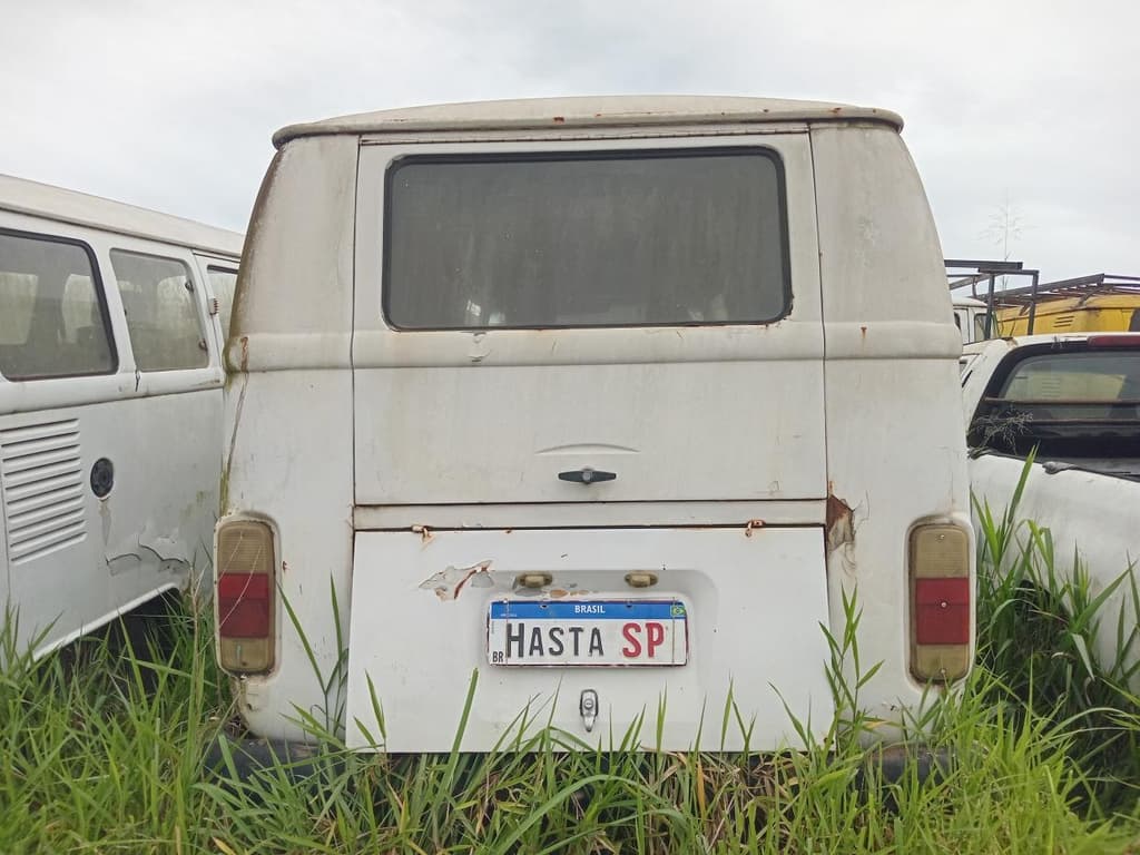 Volkswagen Kombi Furgão 1988 — foto 6