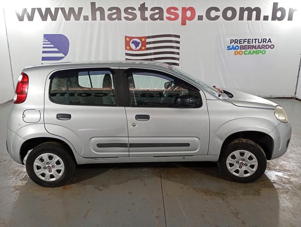 Fiat UNO Vivace 1.0 2012 — foto 1