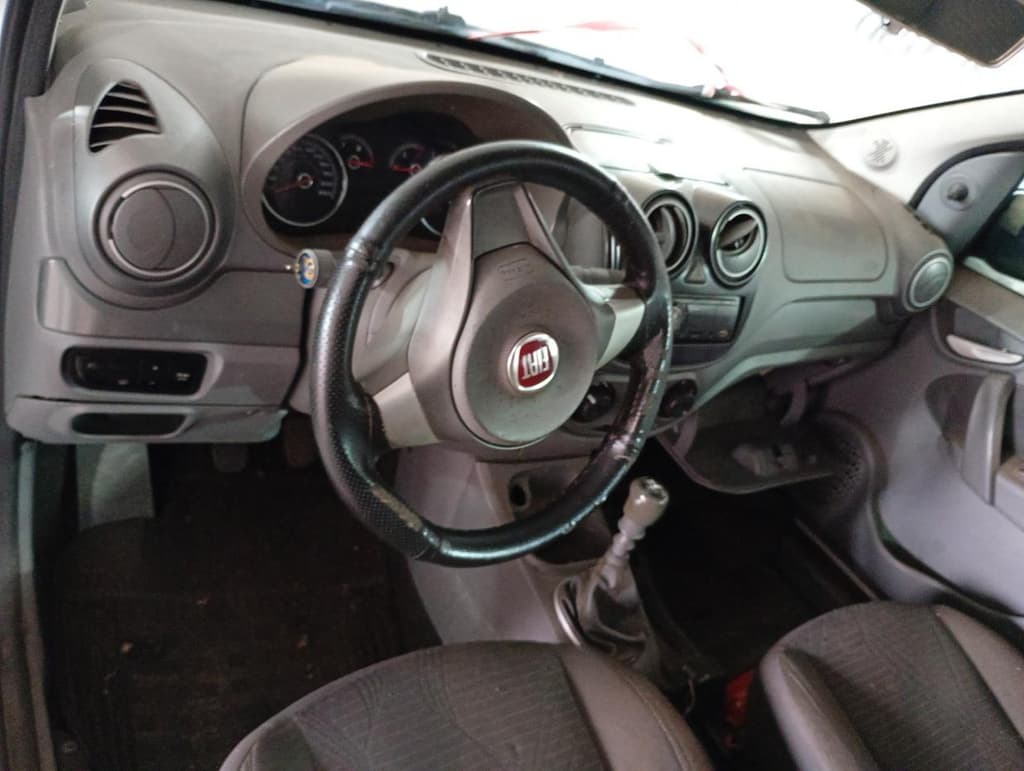 Fiat Palio Attractiv 1.4 2013 — foto 5