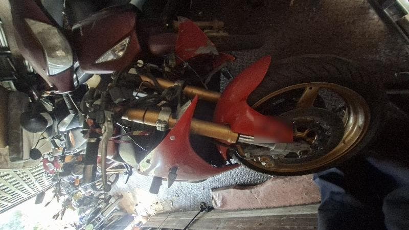 Yamaha YZF R1 2003 — foto 3