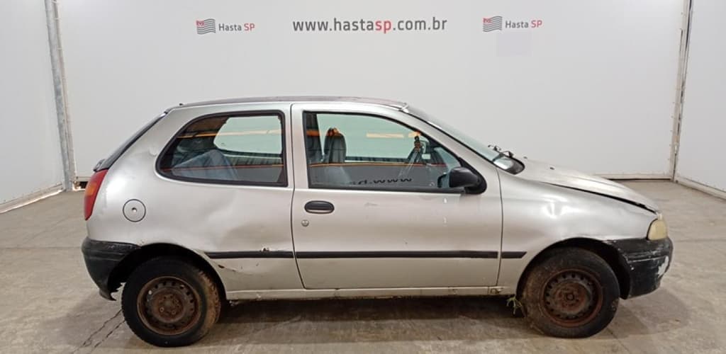 Fiat Palio EX 2000, cinza