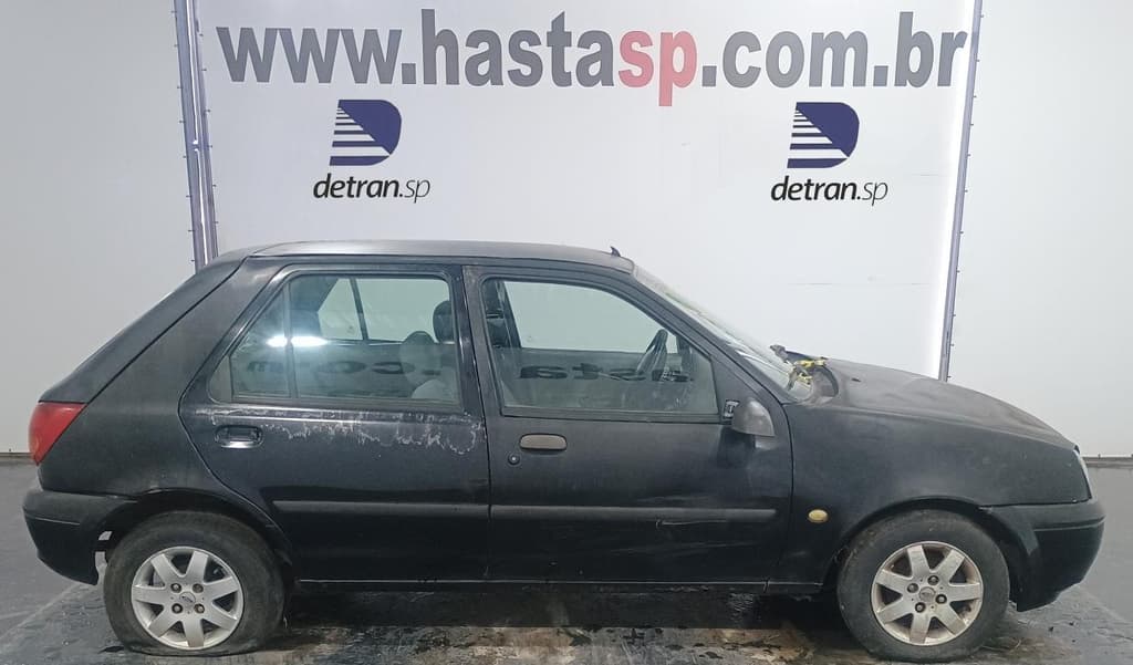 Ford Fiesta Street 2002 — foto 2