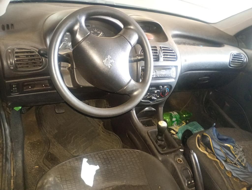 Peugeot 206 14 Sensat FX 2008, preta