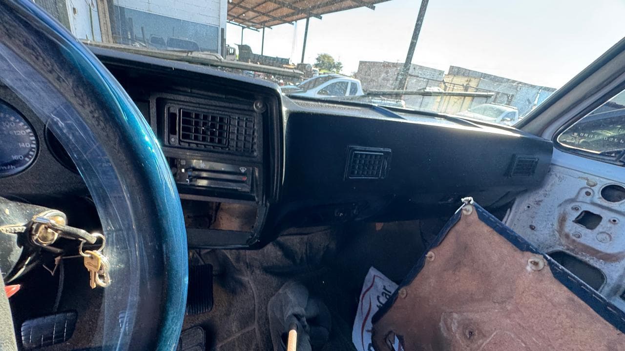 Chevrolet D20 1988 — foto 26