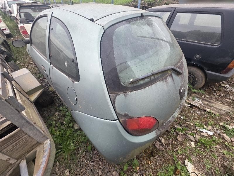 Ford Ford/ka GL 2001 — foto 17