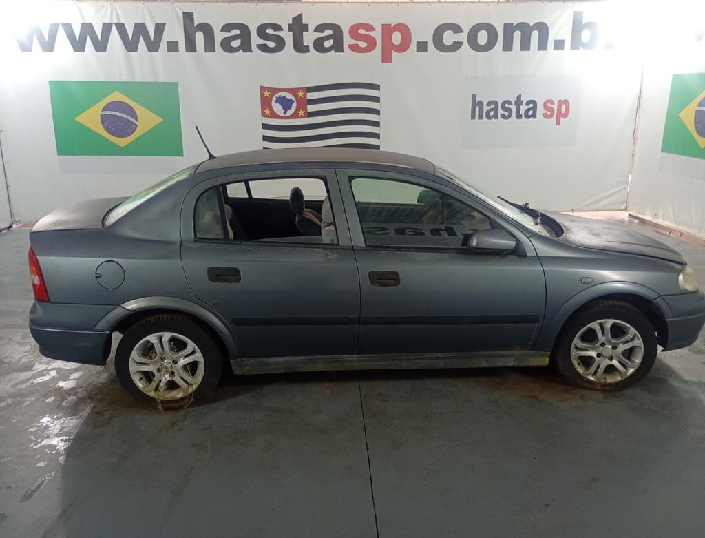Chevrolet Astra GL 2001 — foto 1