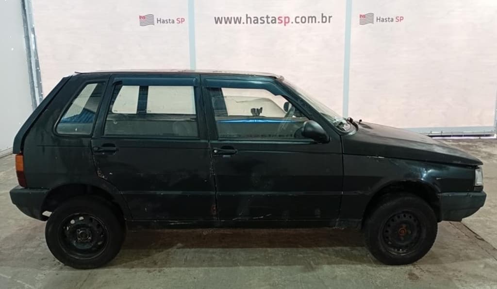 Fiat UNO Mille Smart 2001, preta