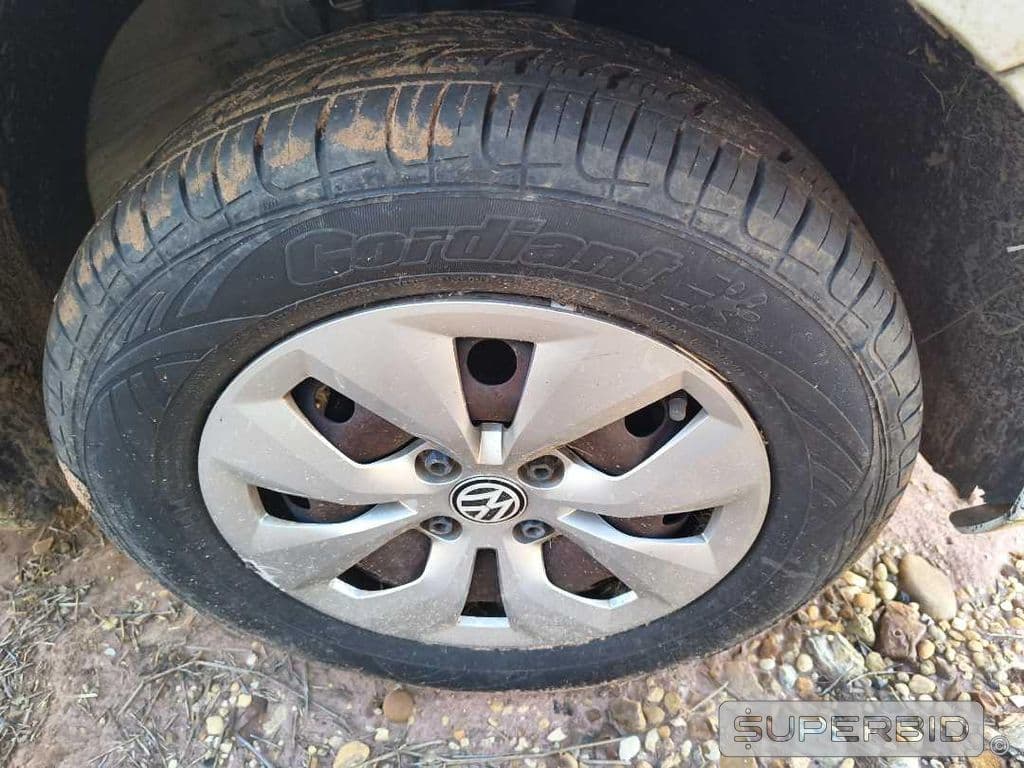 Volkswagen Voyage TL MB 2016 — foto 4