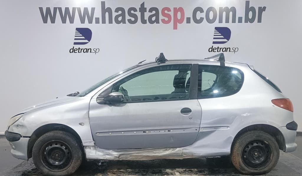 Peugeot 206 14 Presenc 2004 — foto 2