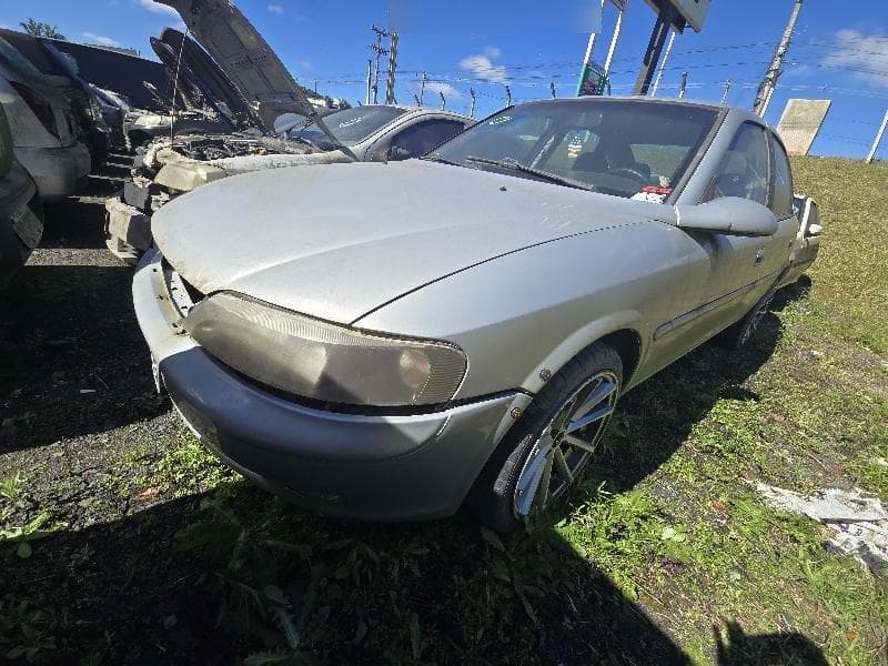 Chevrolet Vectra GL 1999 — foto 1