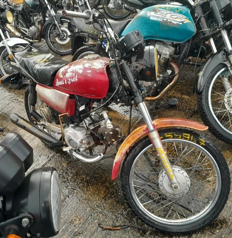Dafra Super 100 2010