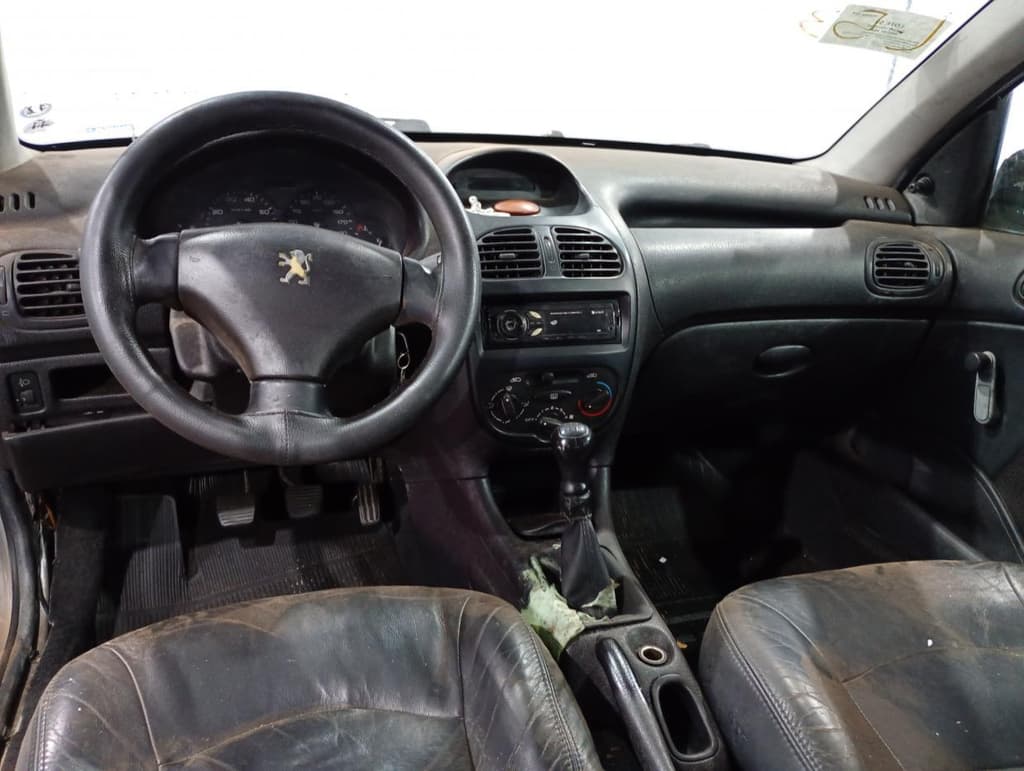 Peugeot 206 Selection 2002 — foto 6