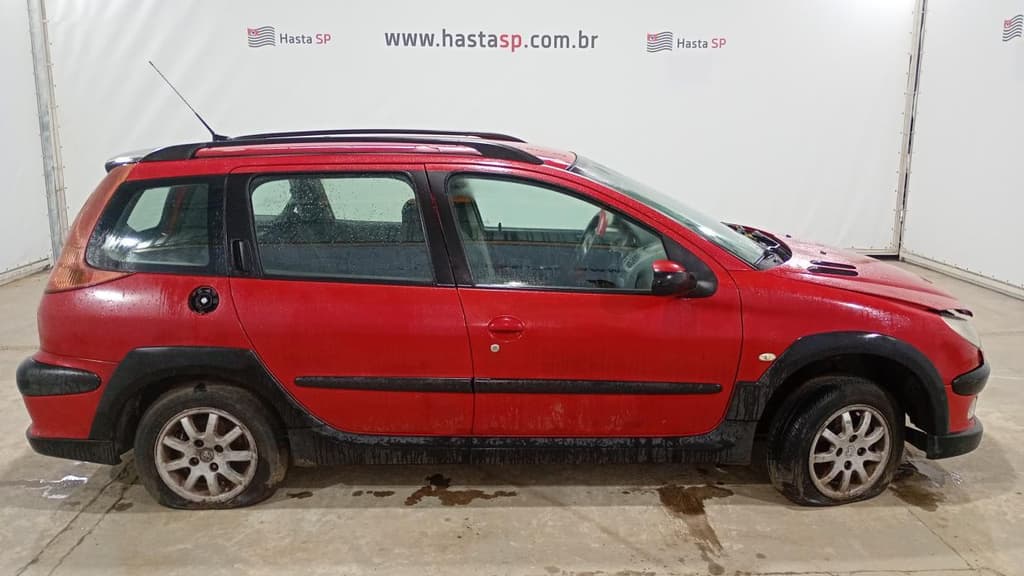 Peugeot 206 Sw16 Esca FX 2007, vermelha