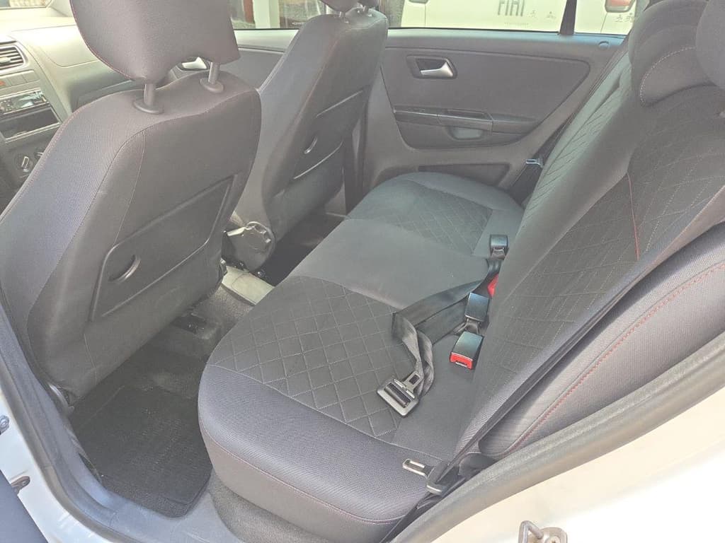 Volkswagen Spacefox Sportgii 2013 — foto 12