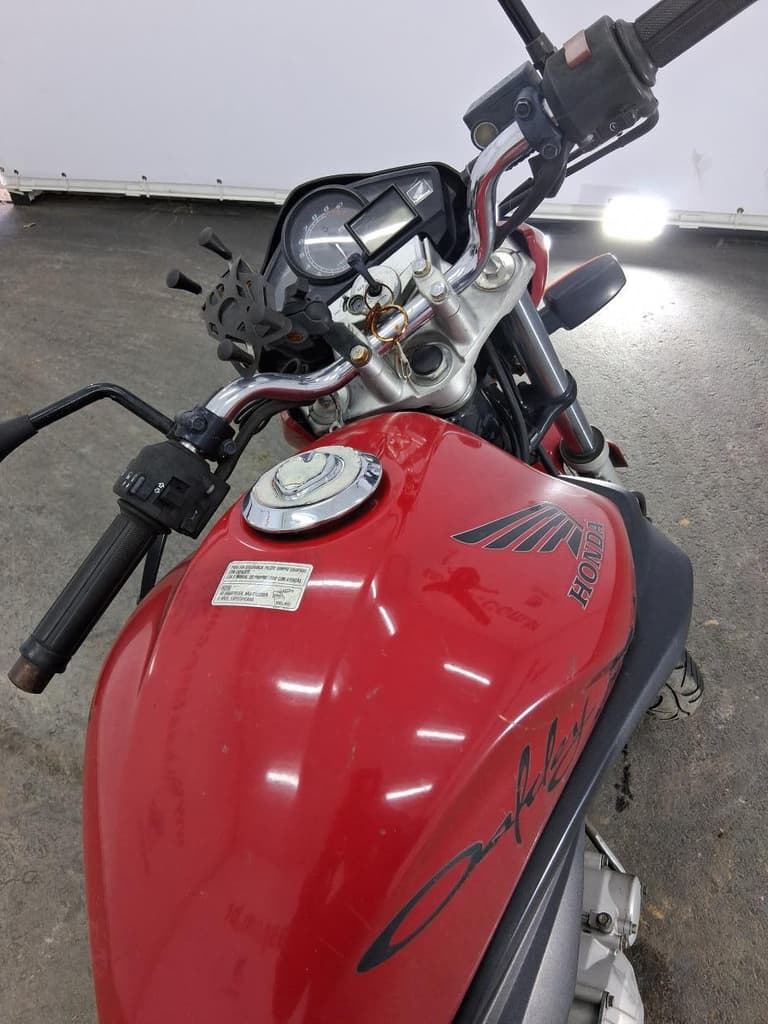 Honda CB 300r 2012 — foto 5