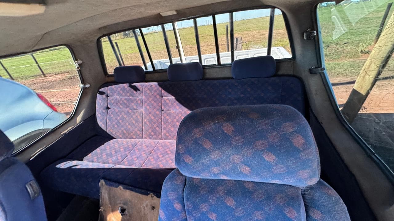 Chevrolet D20 1988 — foto 15
