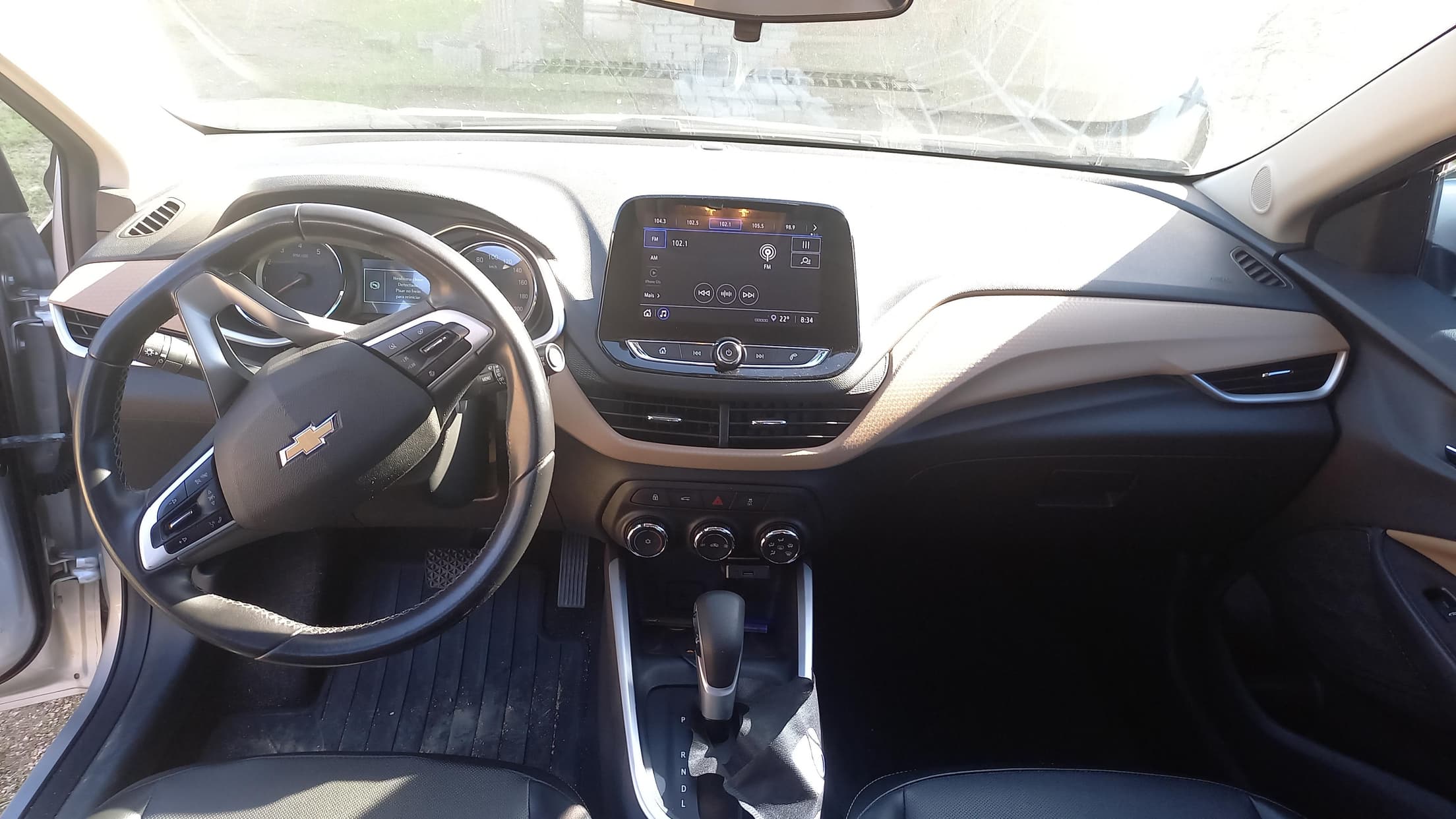 Chevrolet Onix Plus 10tat PR2 2023 — foto 6