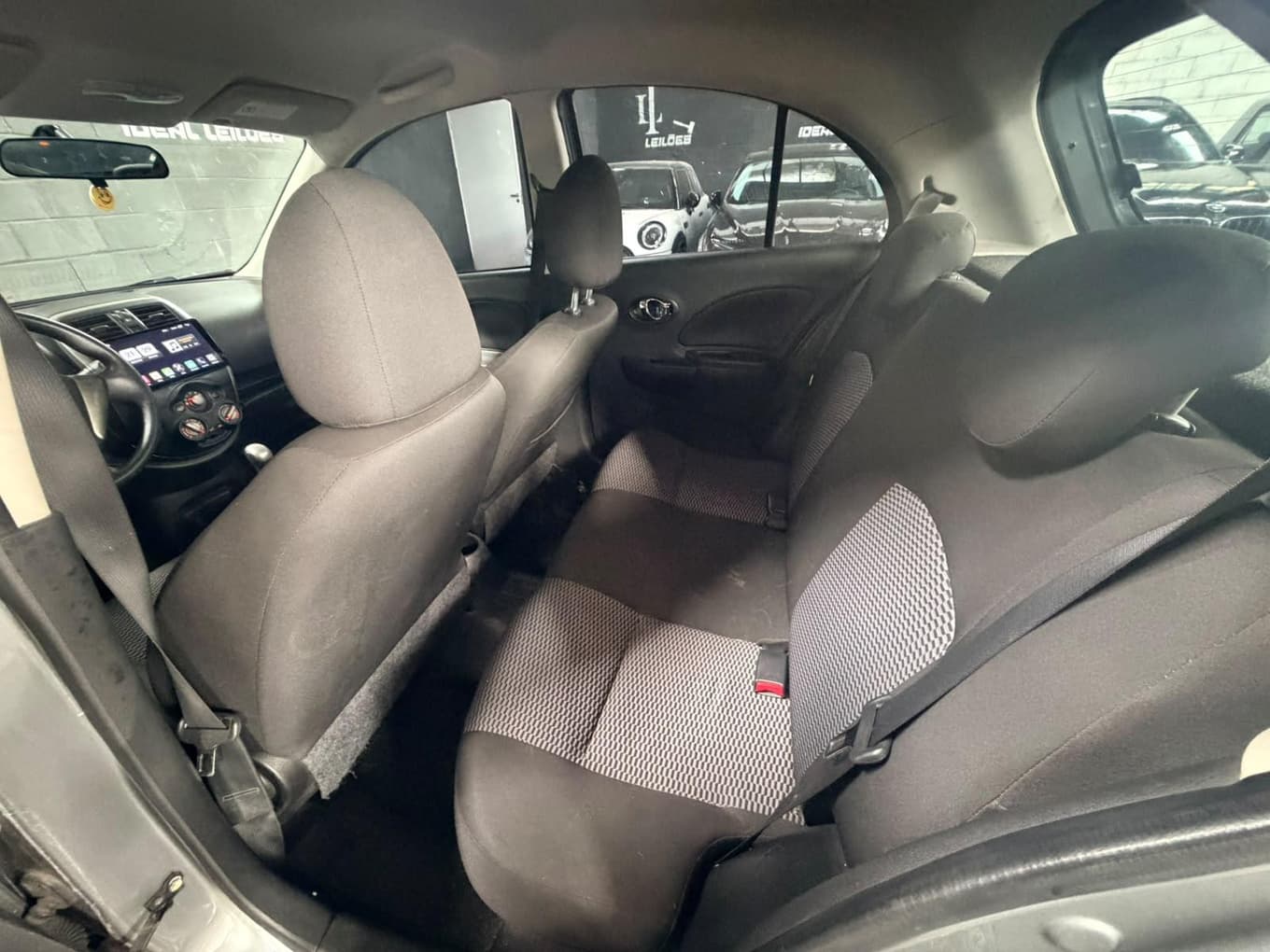 Nissan March S 1.0 2015 — foto 2