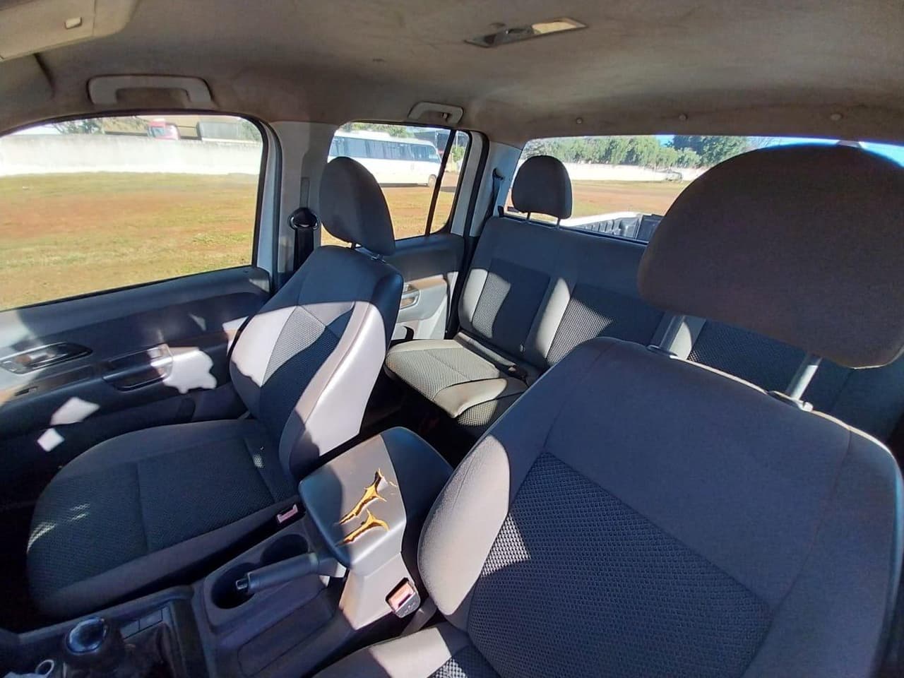 Volkswagem Amarok 2014 — foto 9