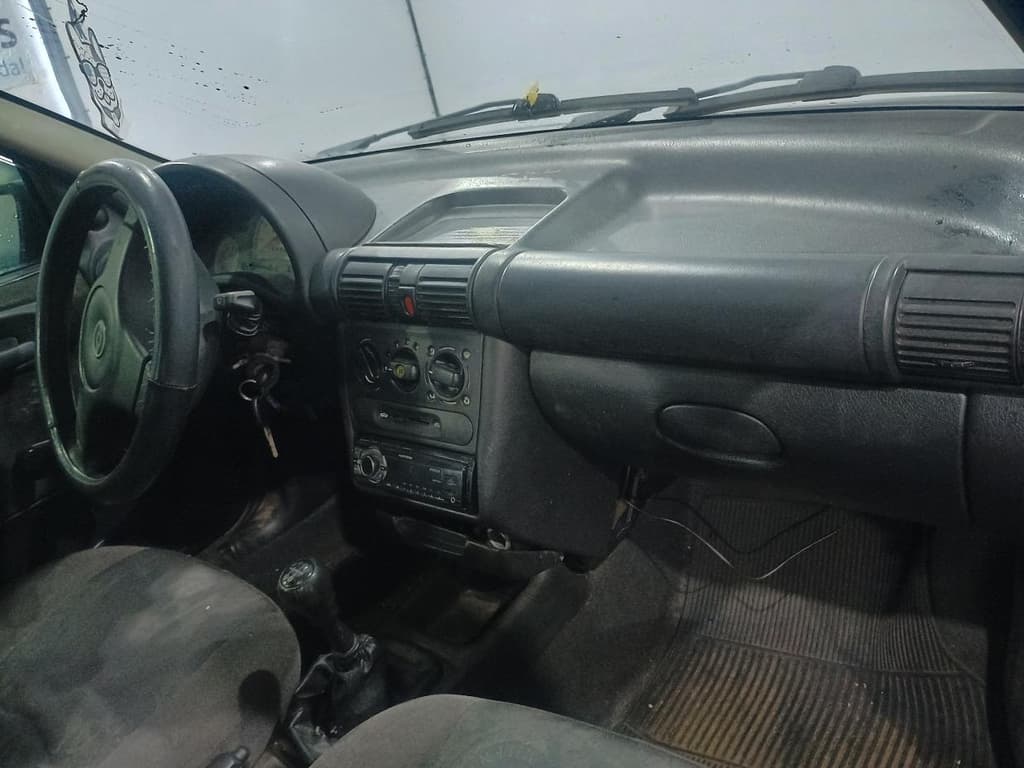 Chevrolet Corsa Milenium 2002 — foto 5