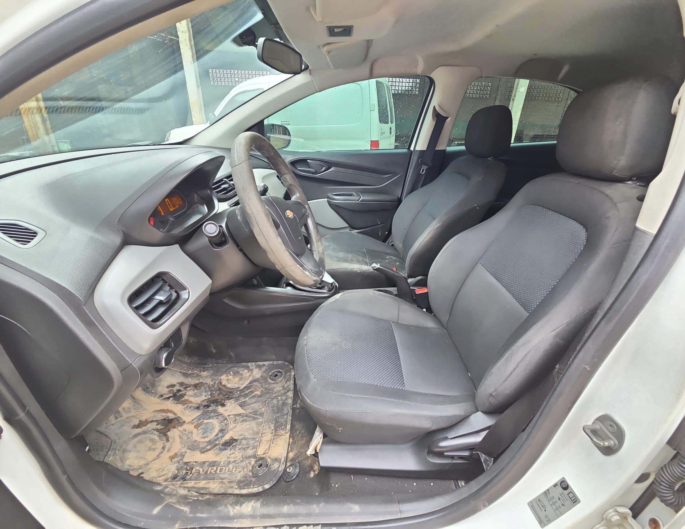 Chevrolet Onix 10mt Joye 2018 — foto 9