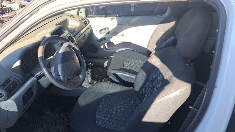 Renault Clio CAM 10h3p 2012 — foto 10