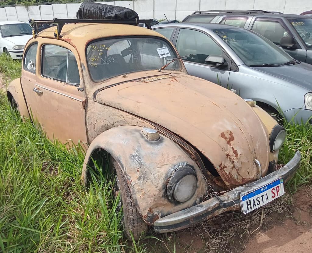 Volkswagen Fusca 1500 1974, marrom