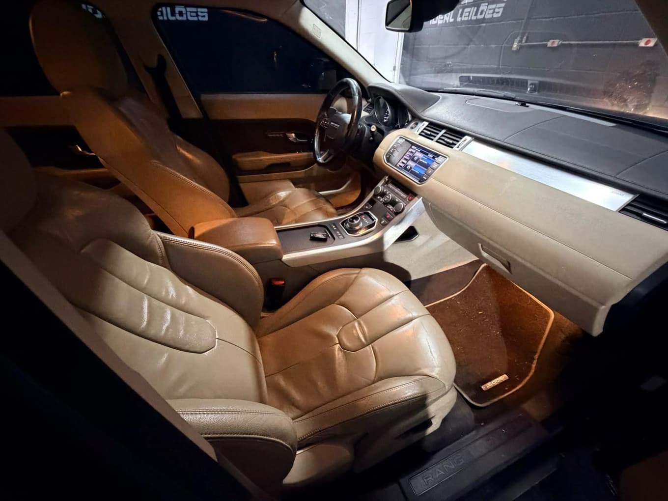 Land Rover Range R.evoque Pure 2.0 2013 — foto 9