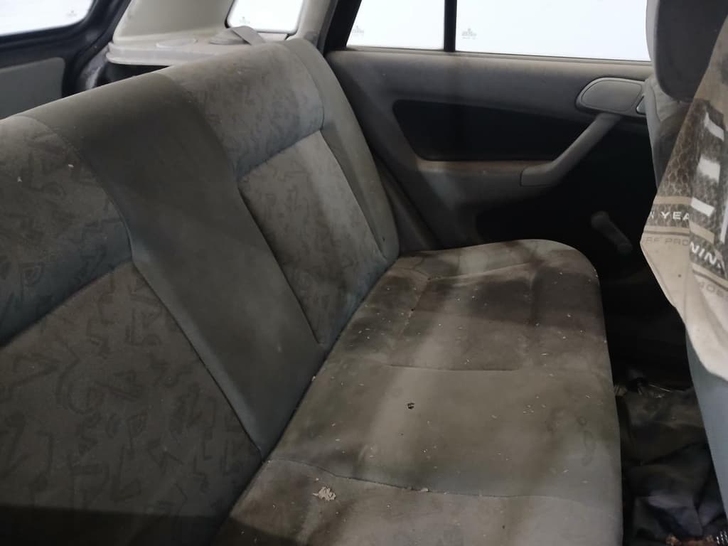 Volkswagen GOL Plus 16V 2001 — foto 4