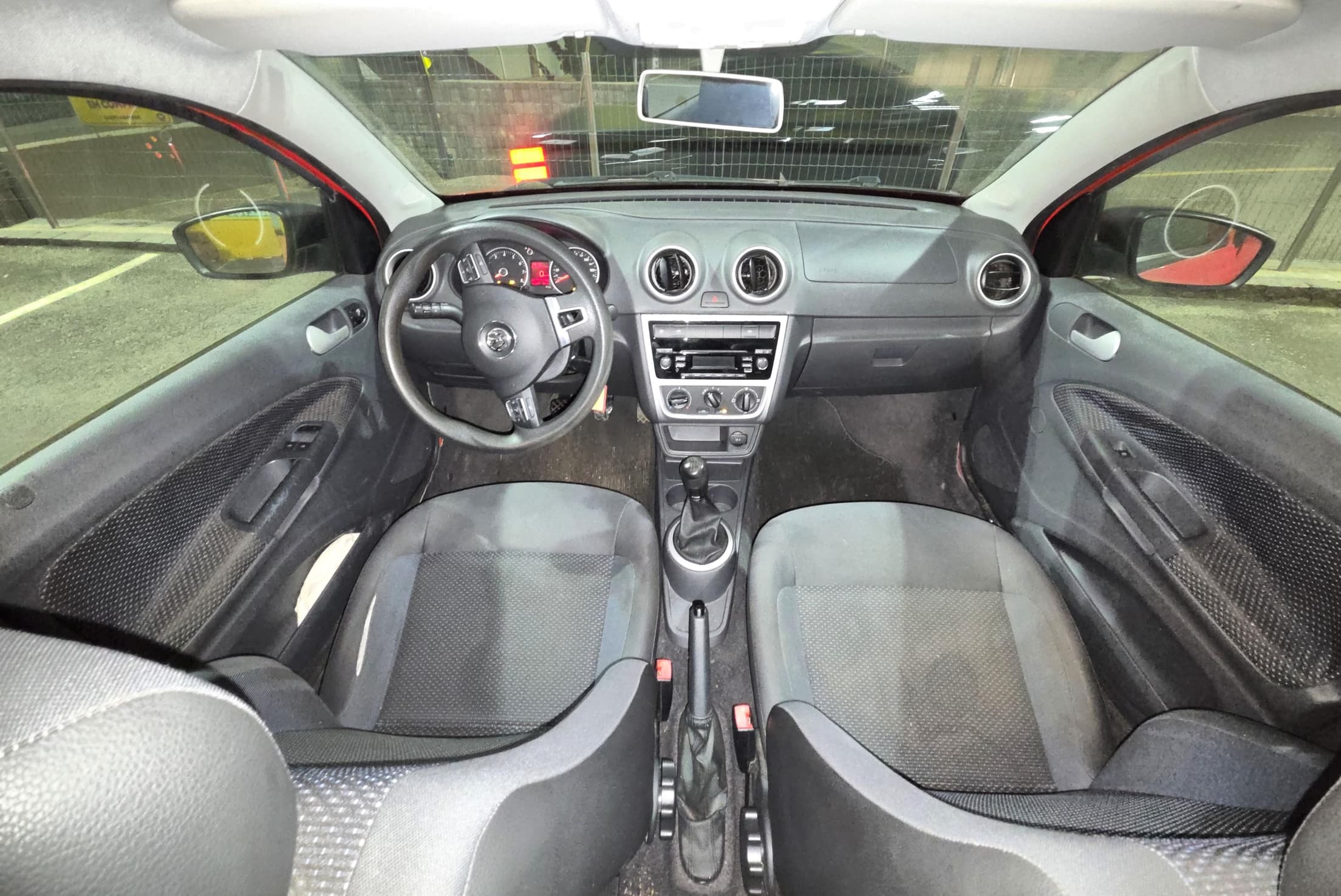 Volkswagen Voyage TL MB 2015 — foto 10